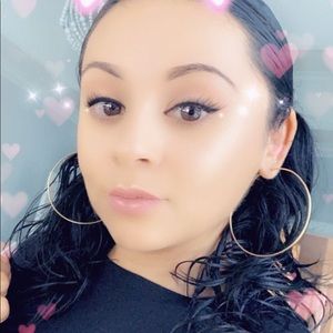 Meet your Posher, Marisol